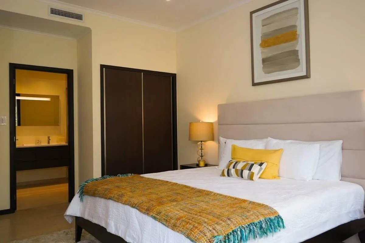 Spectacular Apartment In Levent Eagle Beach Palm Beach