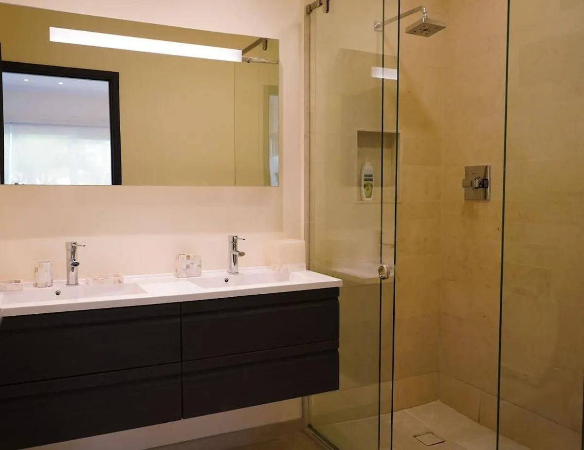 Spectacular Apartment In Levent Eagle Beach Palm Beach 0*,
