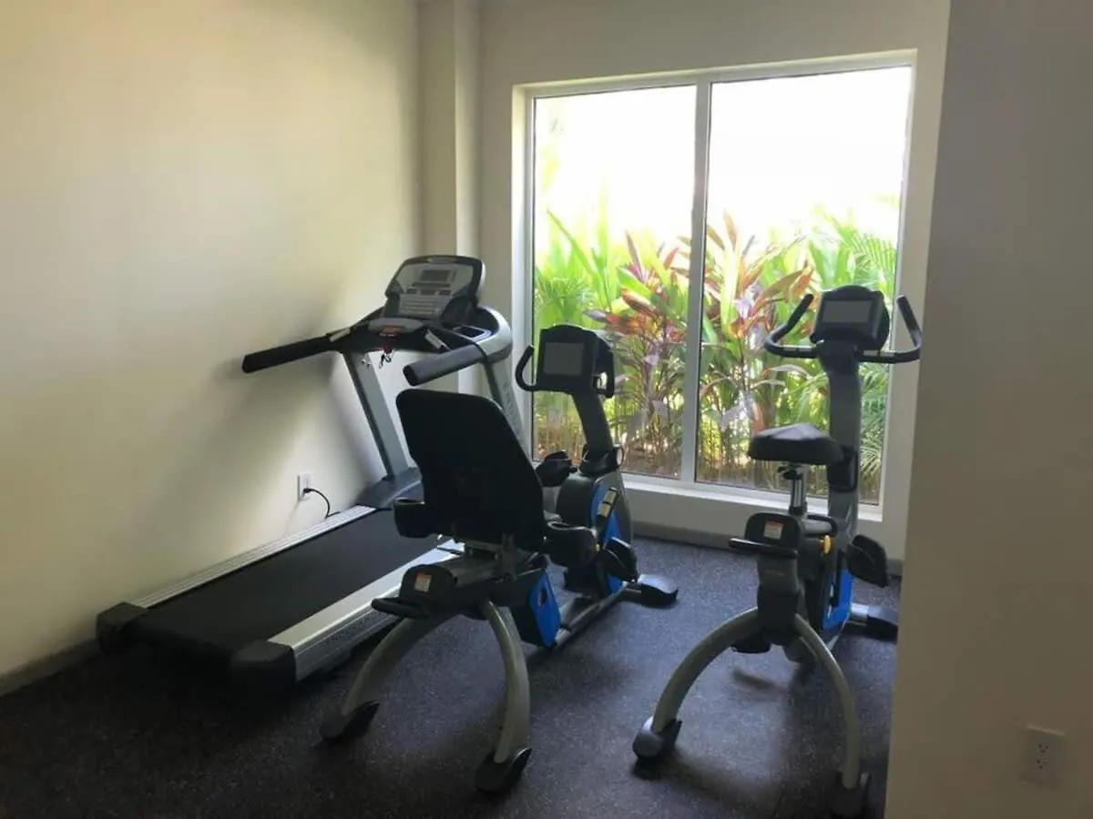 Spectacular Apartment In Levent Eagle Beach Palm Beach