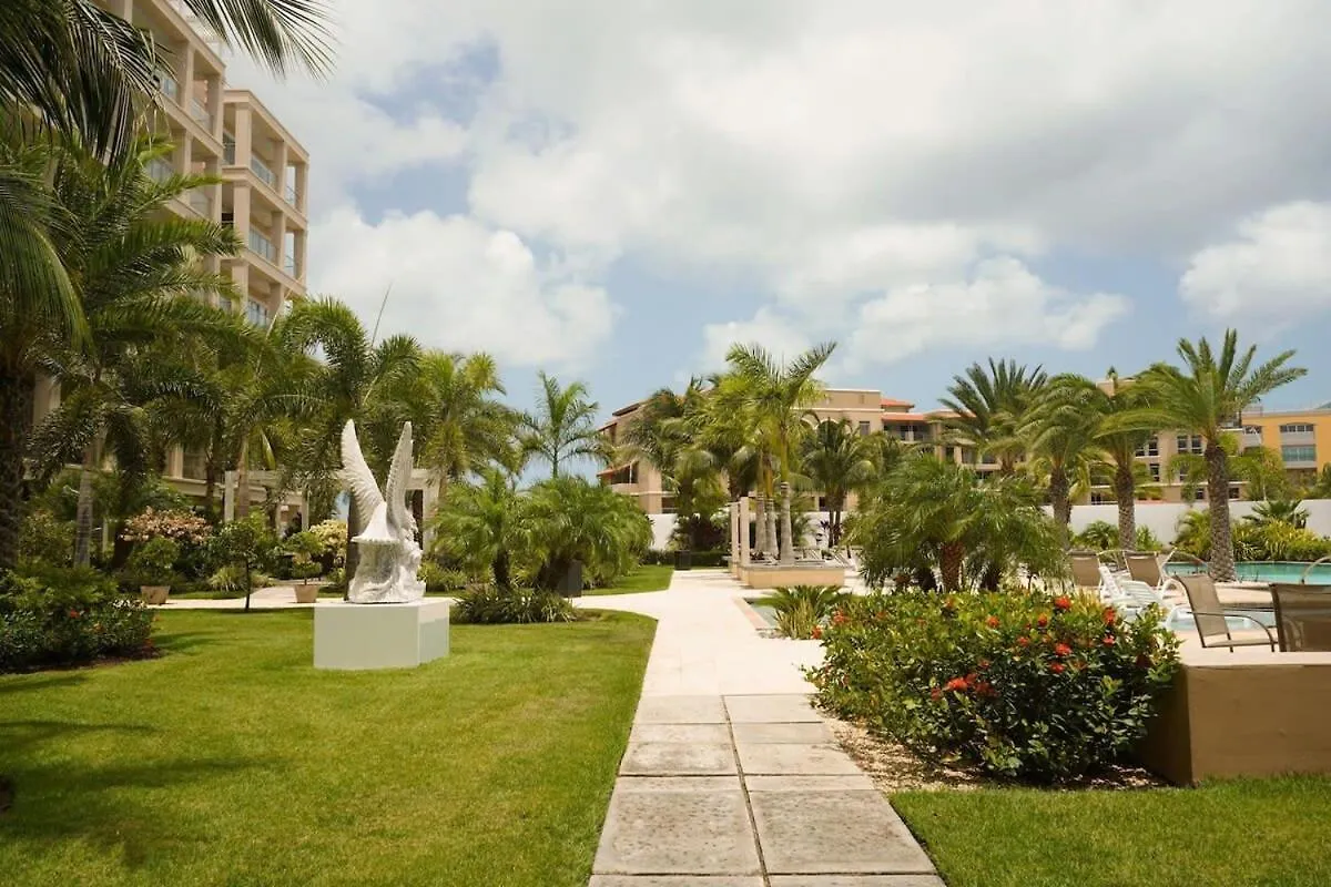 Spectacular Apartment In Levent Eagle Beach Palm Beach